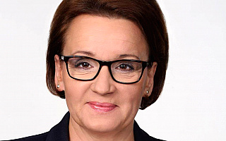 Minister edukacji Anna Zalewska: Papierowe legitymacje szkolne odejdą do lamusa